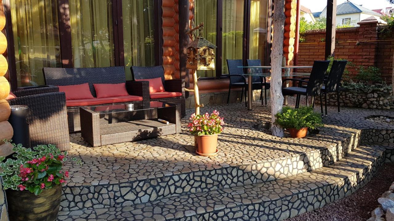 Luxury Villa With Pool And Sauna Tsjernivsi Buitenkant foto